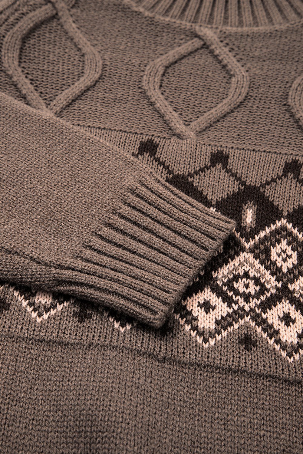 Light French Beige Geometric Pattern Crew Neck Knitted Sweater - MAD RUFFI