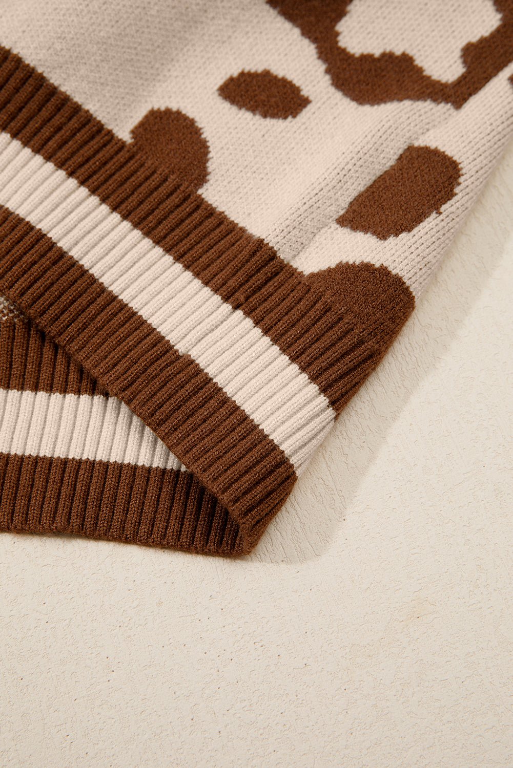 Light French Beige Leopard Printed Knit V Neck Sweater - MAD RUFFI