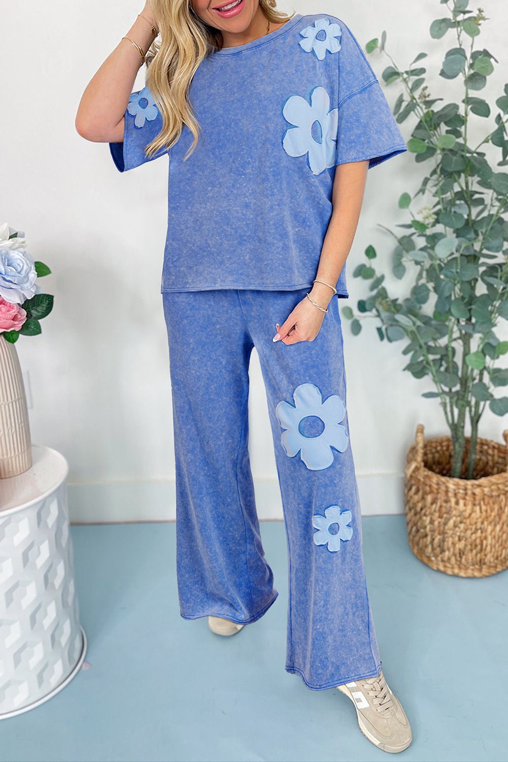 Lilac Floral Patch Exposed Seam Raw Edge Pants Set - MAD RUFFI