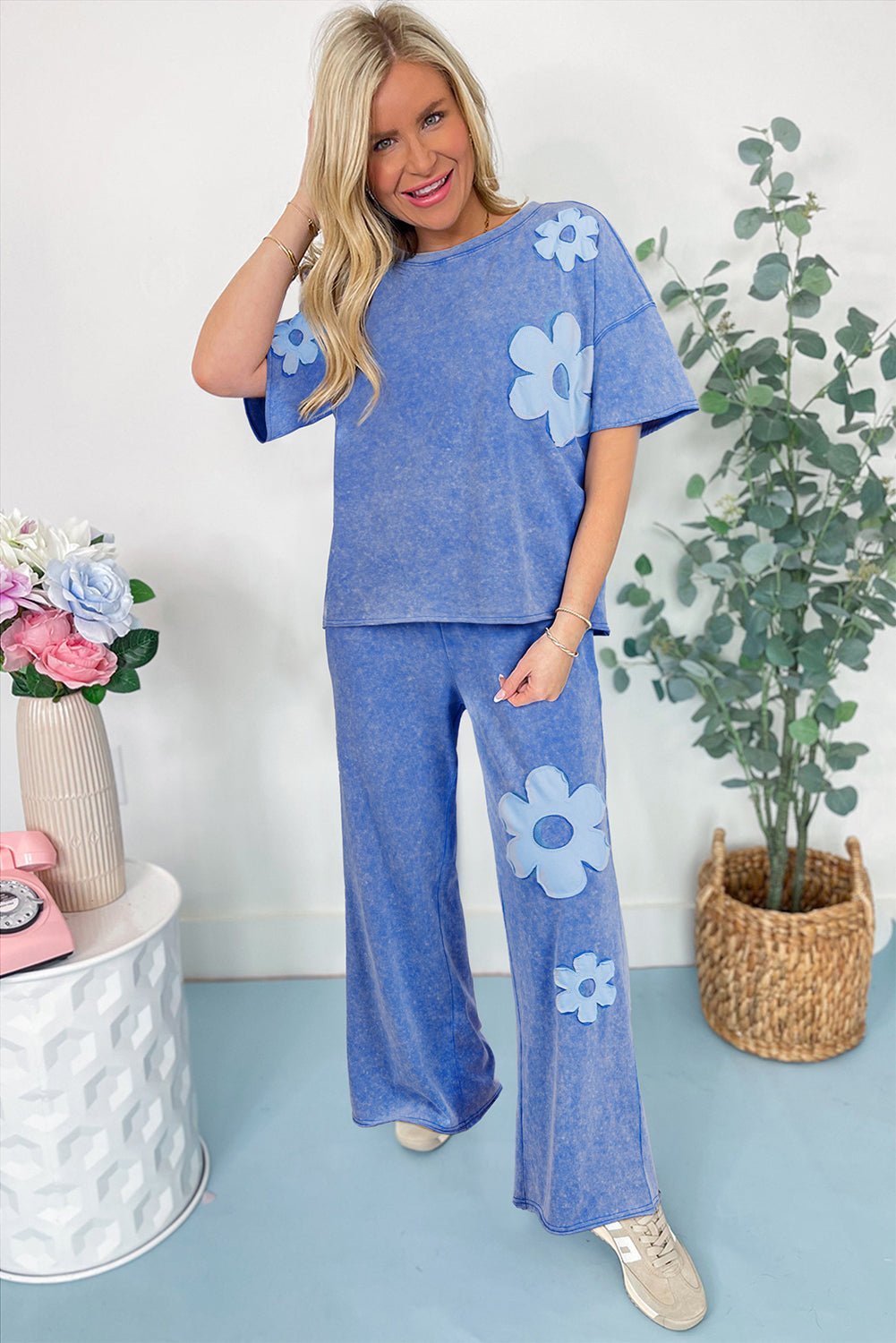 Lilac Floral Patch Exposed Seam Raw Edge Pants Set - MAD RUFFI