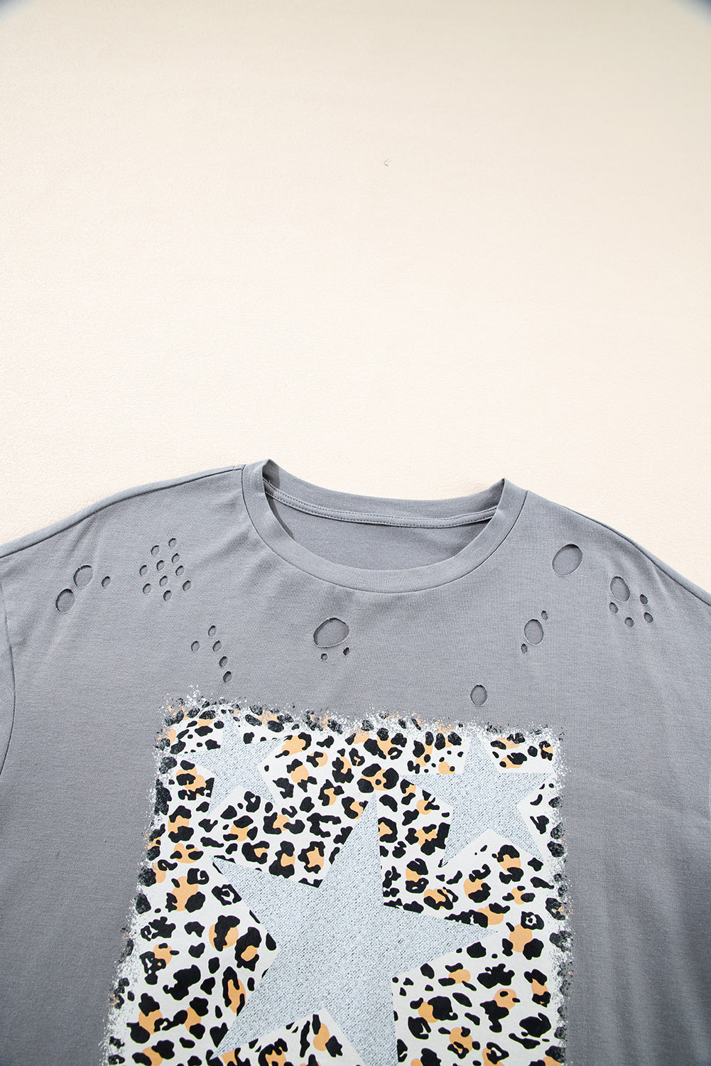 Medium Grey Stars Leopard Graphic Ripped Distressed Tee - MAD RUFFI