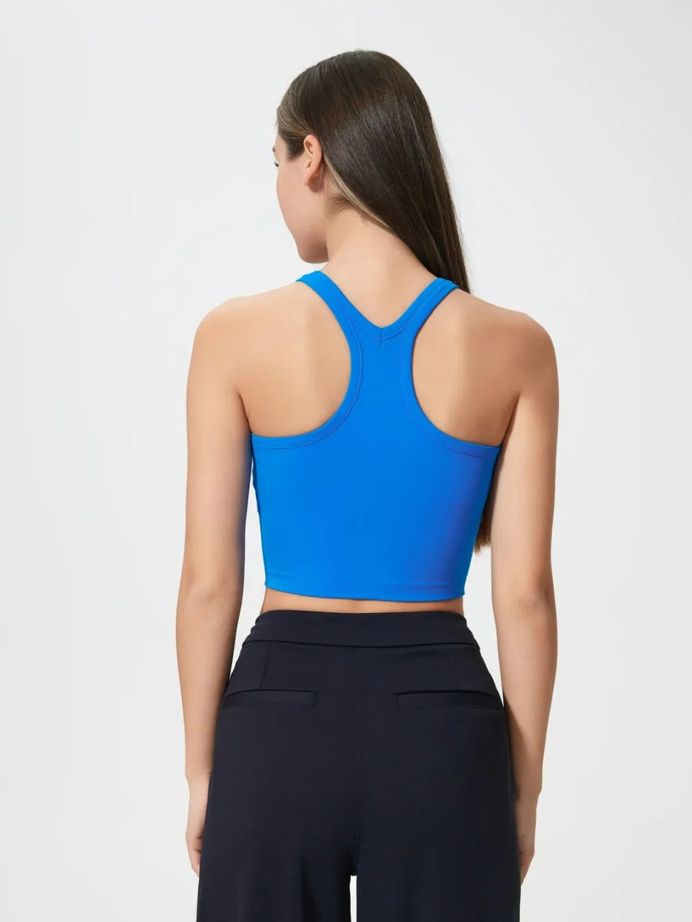 Millennia Scoop Neck Active Tank with Detachable Chest Pads - MAD RUFFI