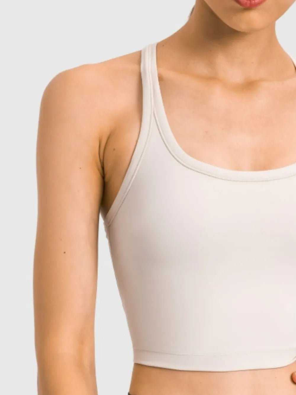 Millennia Scoop Neck Active Tank with Detachable Chest Pads - MAD RUFFI