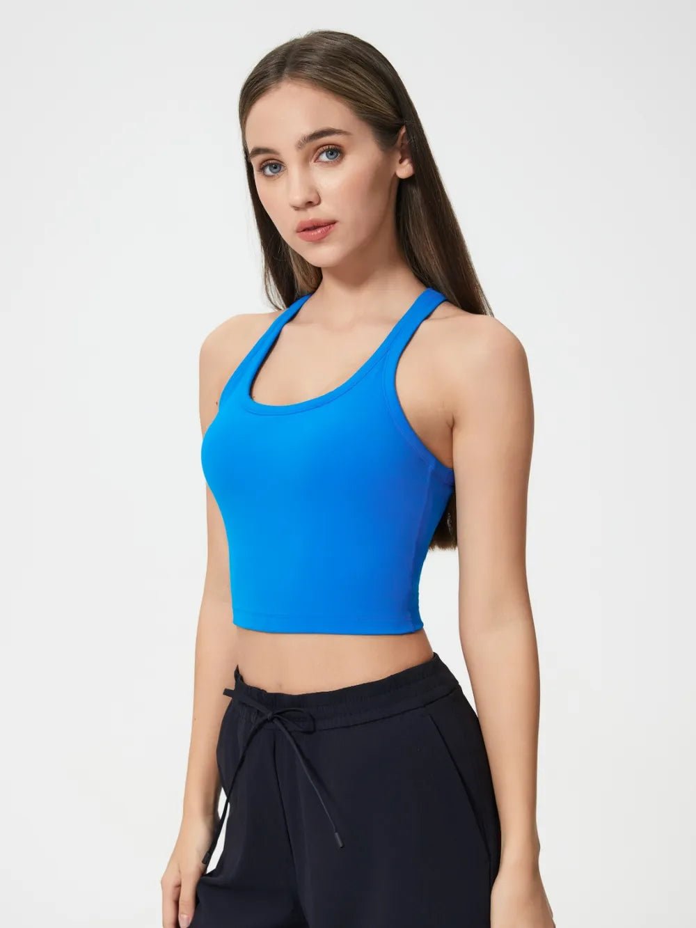 Millennia Scoop Neck Active Tank with Detachable Chest Pads - MAD RUFFI