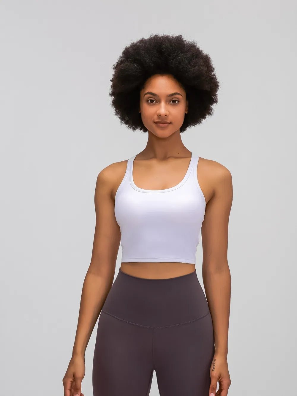 Millennia Scoop Neck Active Tank with Detachable Chest Pads - MAD RUFFI