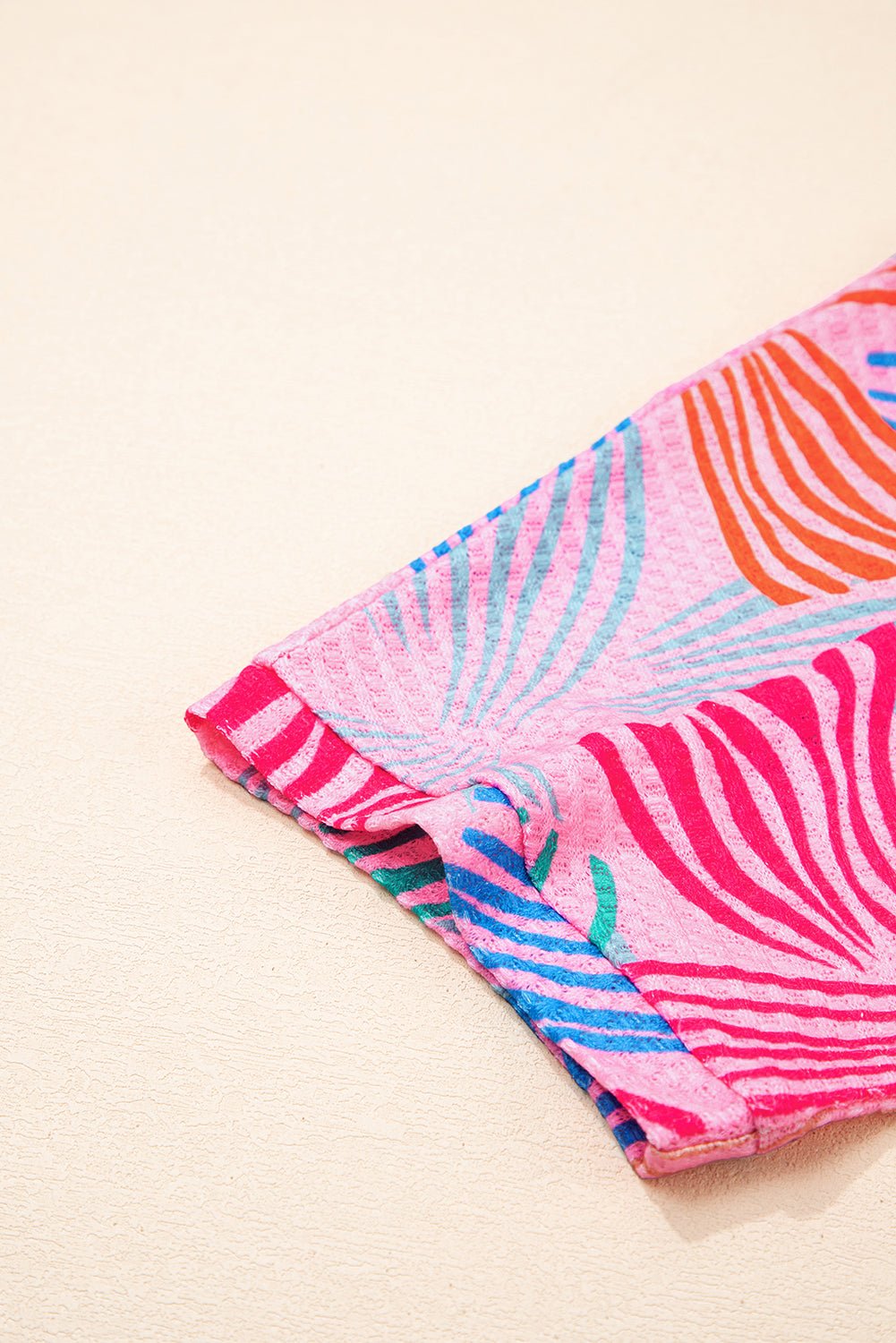 Multicolour Bowknot Print Waffle Loose Tee - MAD RUFFI