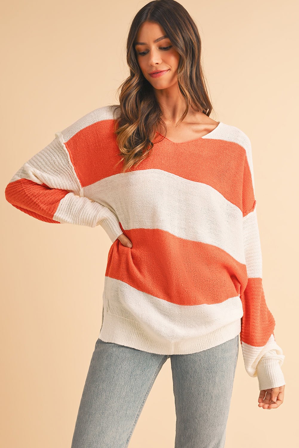 Orange Colorblock V Neck Side Slits Sweater - MAD RUFFI