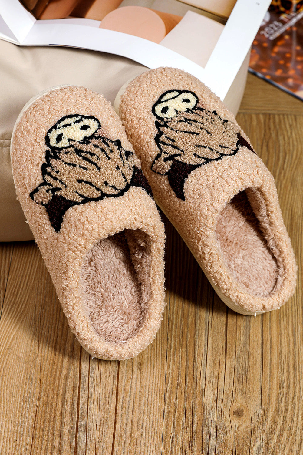 Parchment Cartoon Animal Printed Plush Slippers - MAD RUFFI