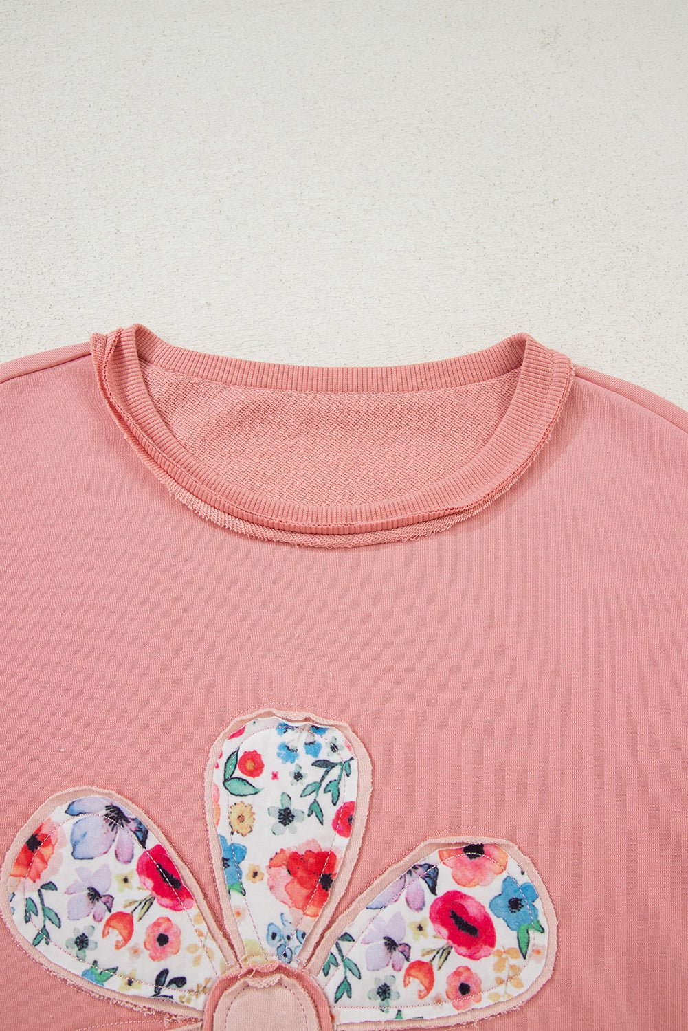 Peach Blossom Flower Applique Patchwork Drop Sleeve Pullover Sweatshirt - MAD RUFFI
