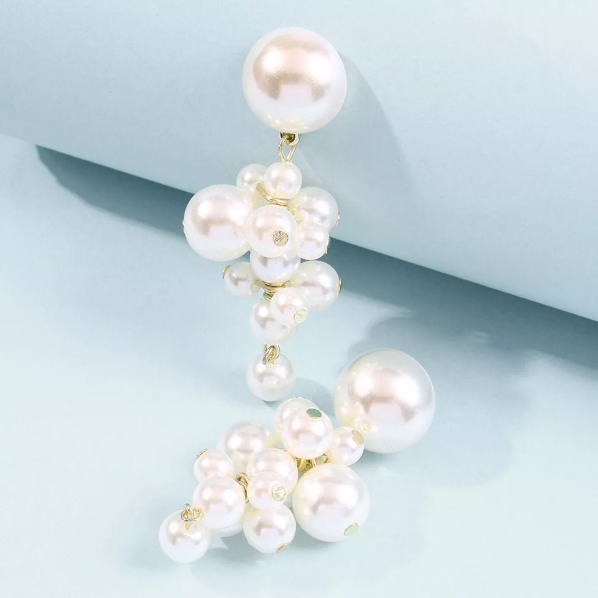 Pearl Cluster Dangle Earrings - MAD RUFFI