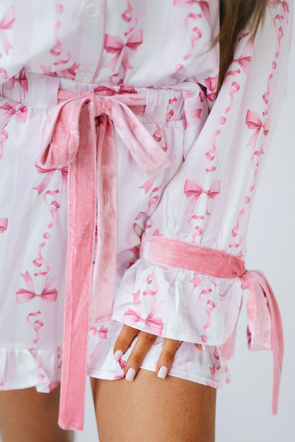 Pink Bow Print Bell Sleeve Shirt and Ruffle Hem Shorts Pajama Set - MAD RUFFI