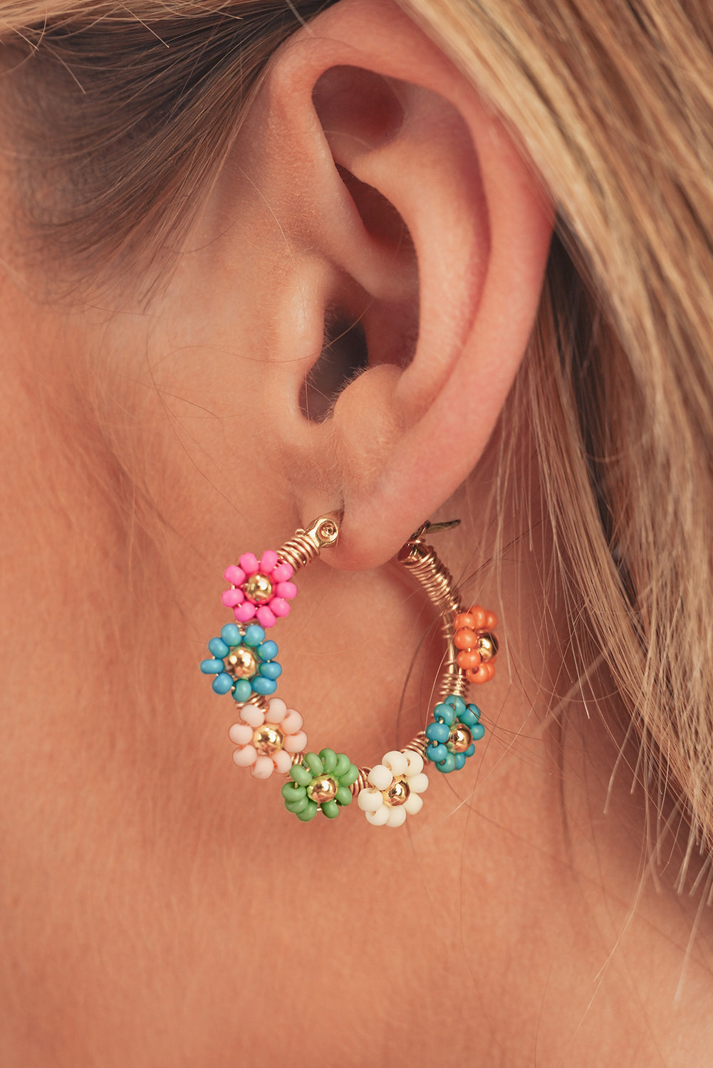 Pink Contrast Beaded Flowers Round Shape Dropping Earrings - MAD RUFFI