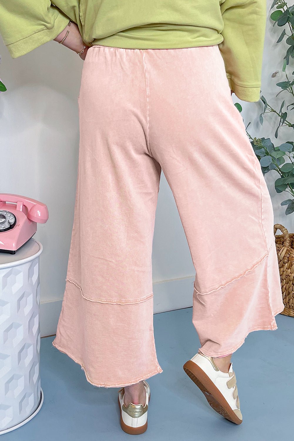 Pink Flower Patch Mineral Washed Cropped Wide Leg Pants - MAD RUFFI