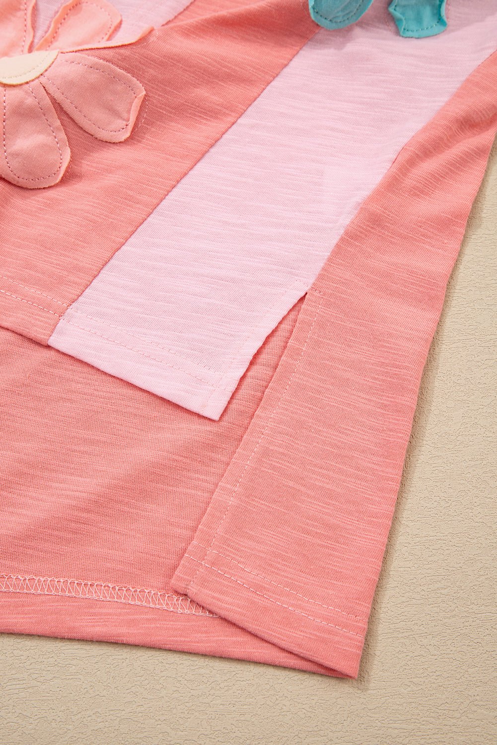 Pink Flower Patched Exposed Seam 3/4 Sleeve top - MAD RUFFI