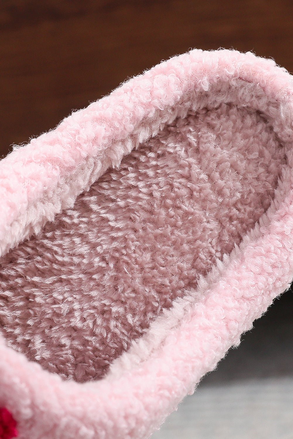 Pink XOXO Letter Graphic Plush Winter Slippers - MAD RUFFI