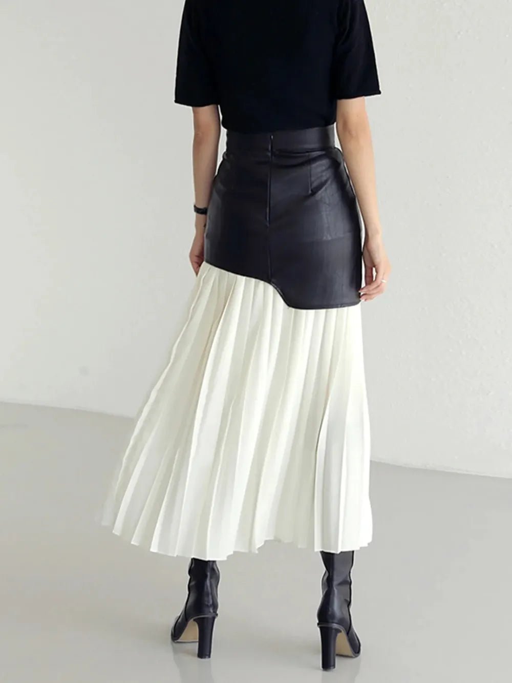 Pleated Contrast High Rise Skirt - MAD RUFFI