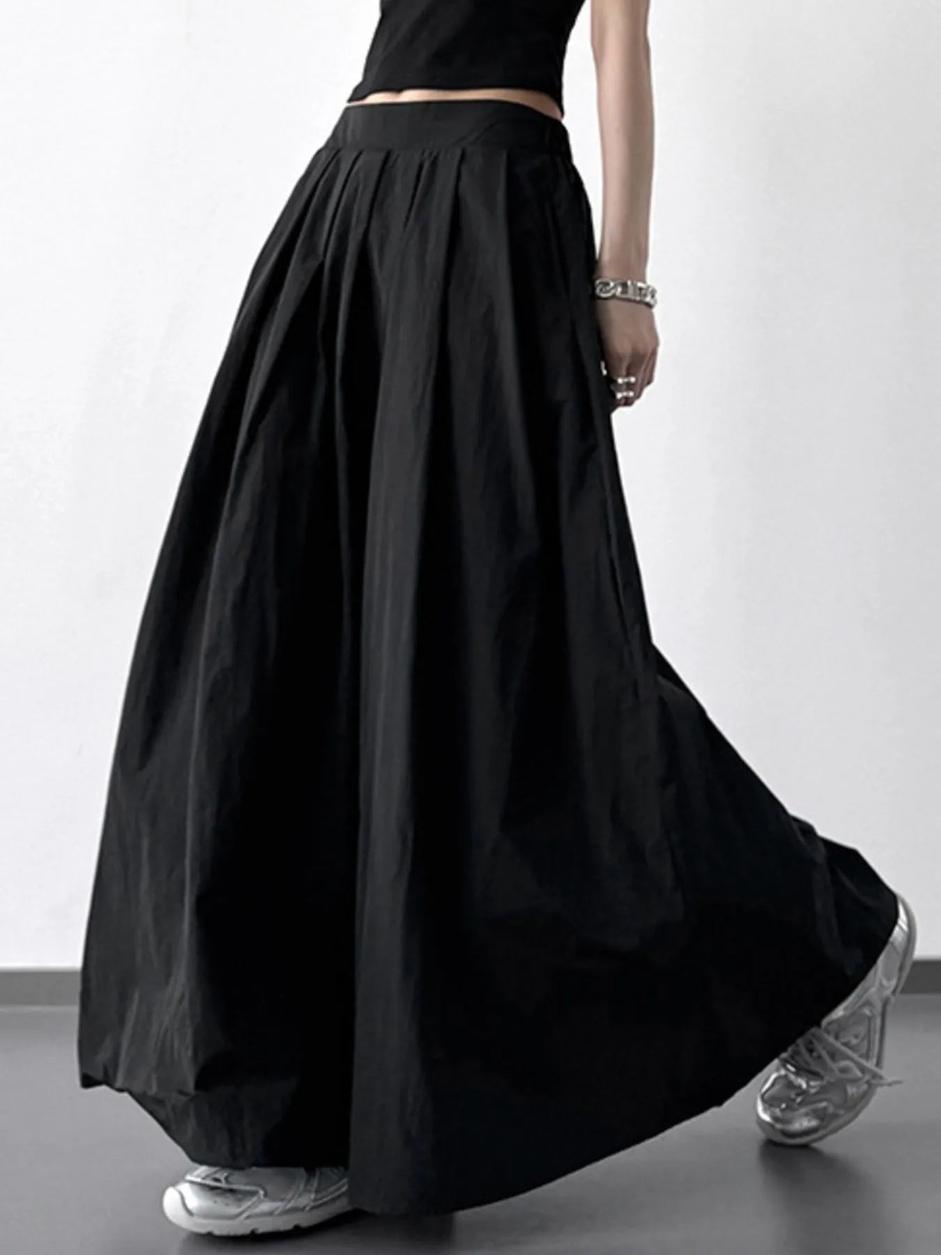 Pleated Linen Maxi Skirt - MAD RUFFI