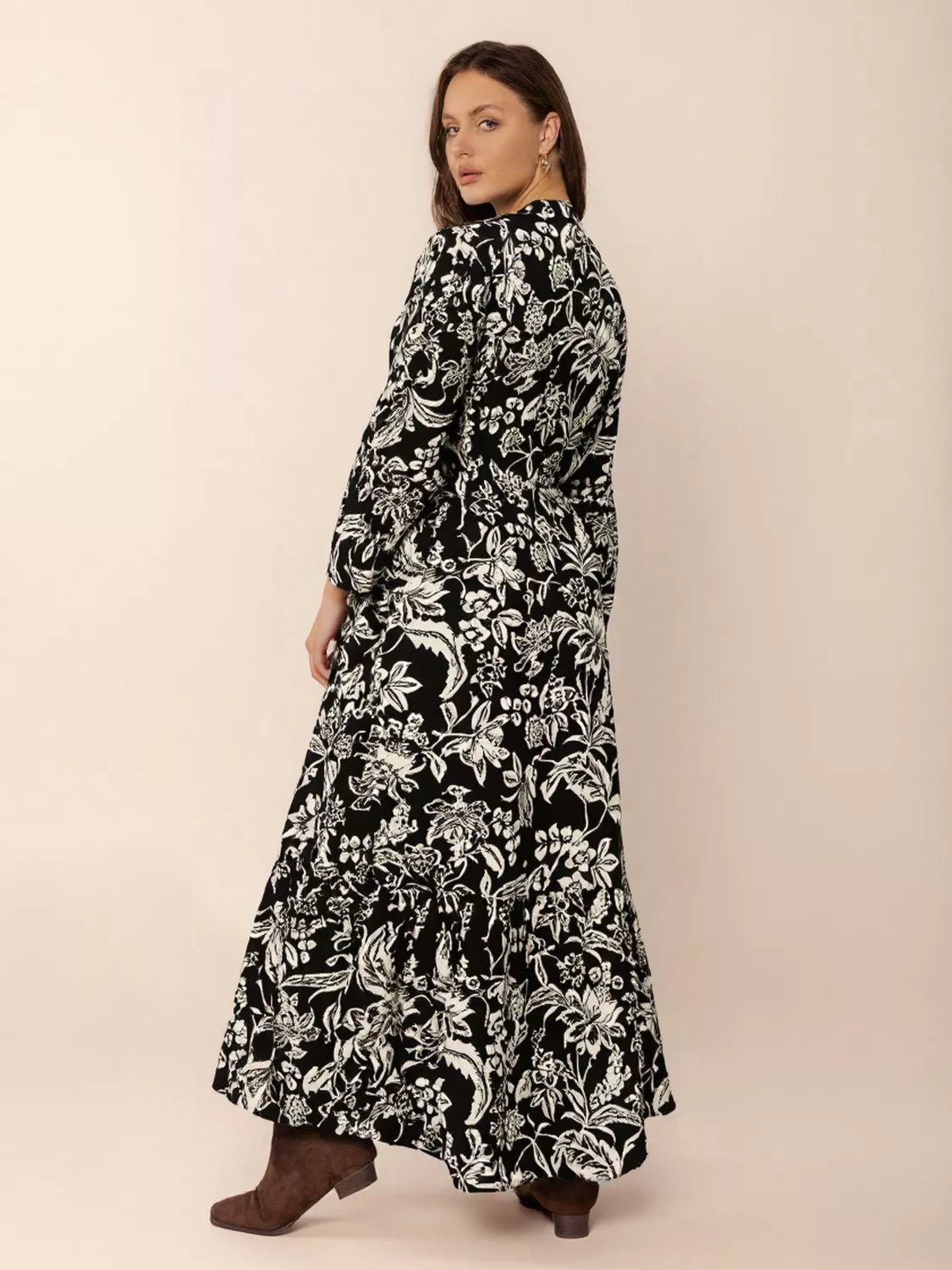 Plus Size Botanical Print Long Sleeve Midi Dress - MAD RUFFI