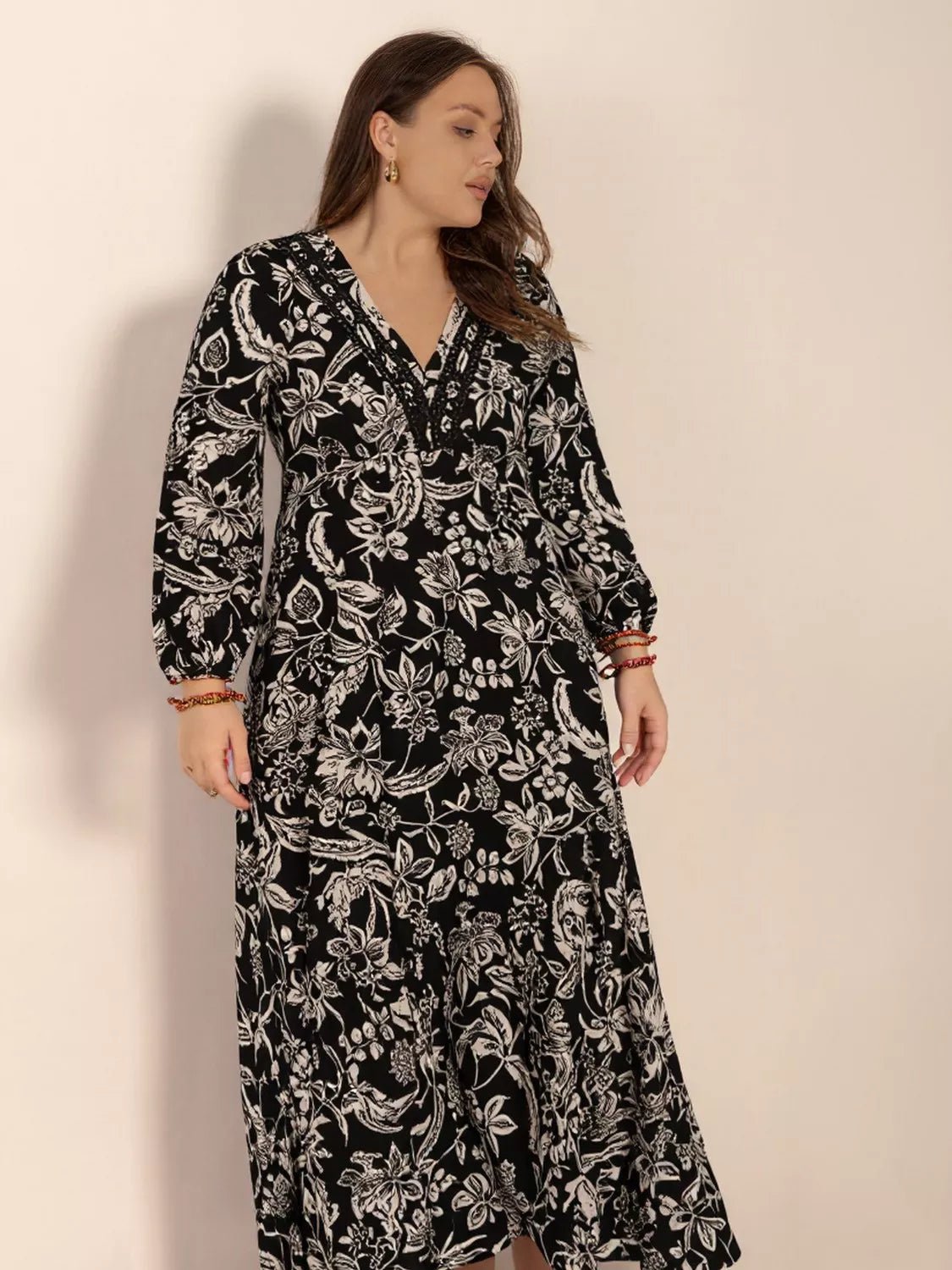 Plus Size Botanical Print Long Sleeve Midi Dress - MAD RUFFI