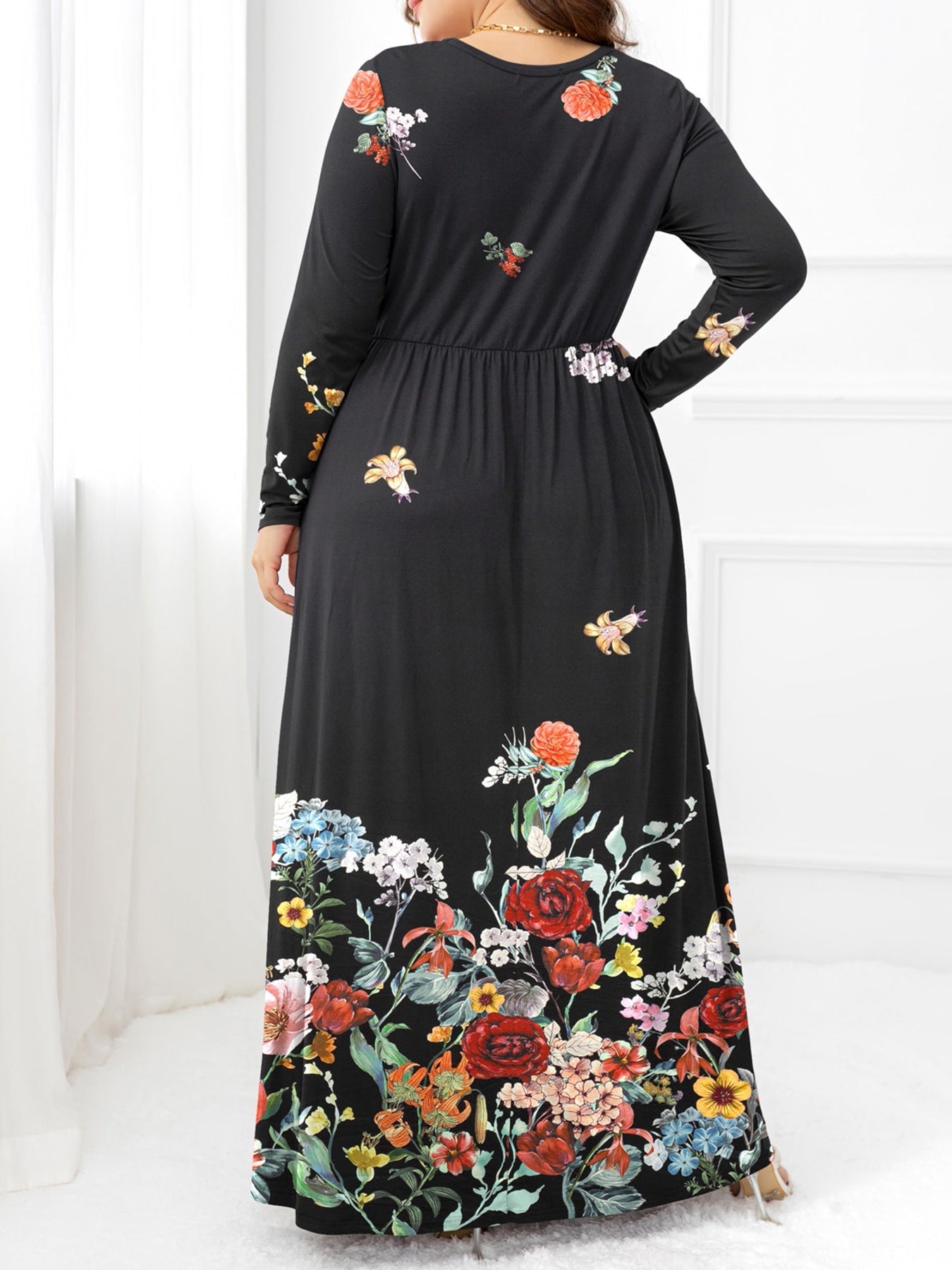Plus Size Round Neck Maxi Dress with Pockets - MAD RUFFI