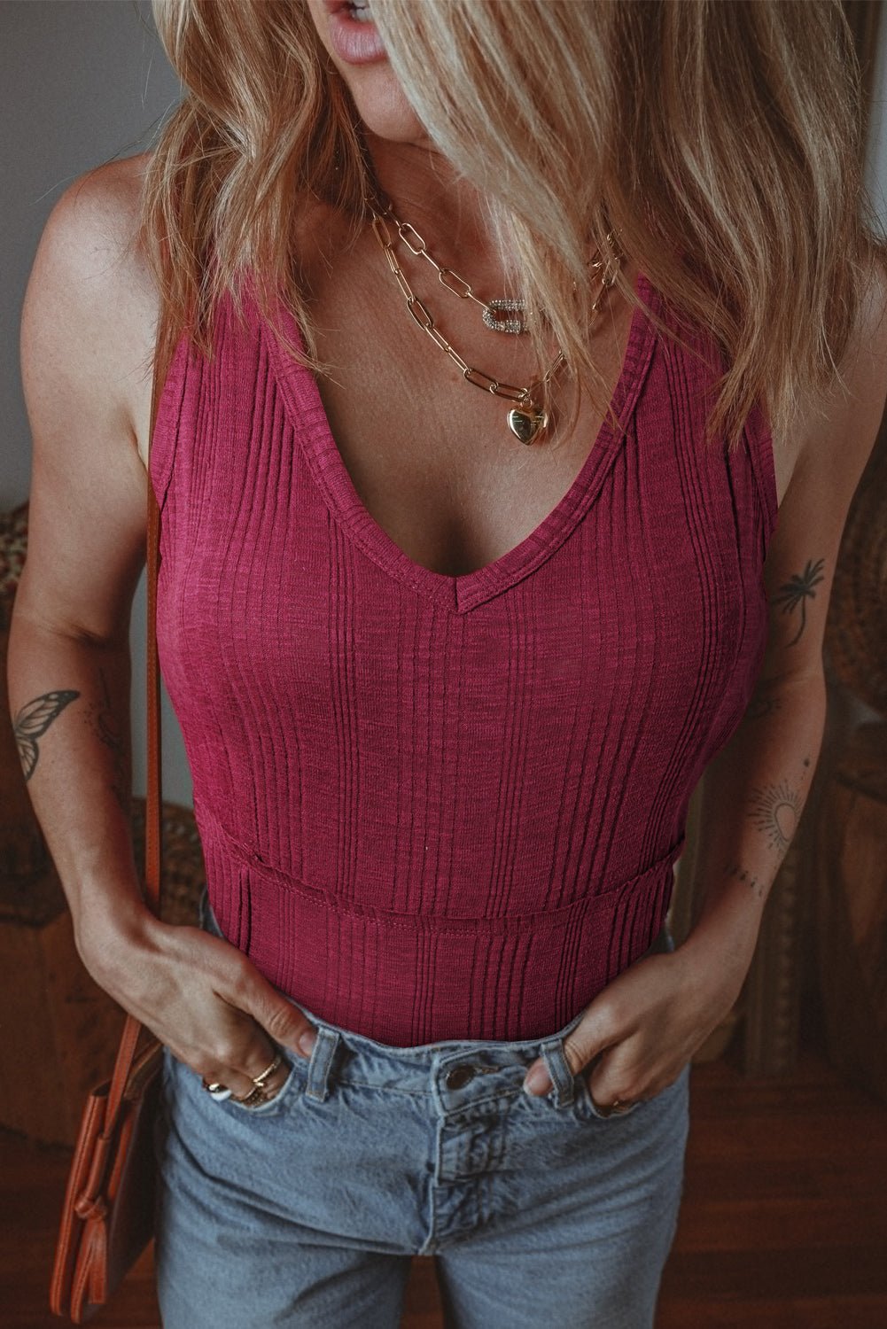 red dahlia ribbed textured exposed stitching tank top - MAD RUFFI