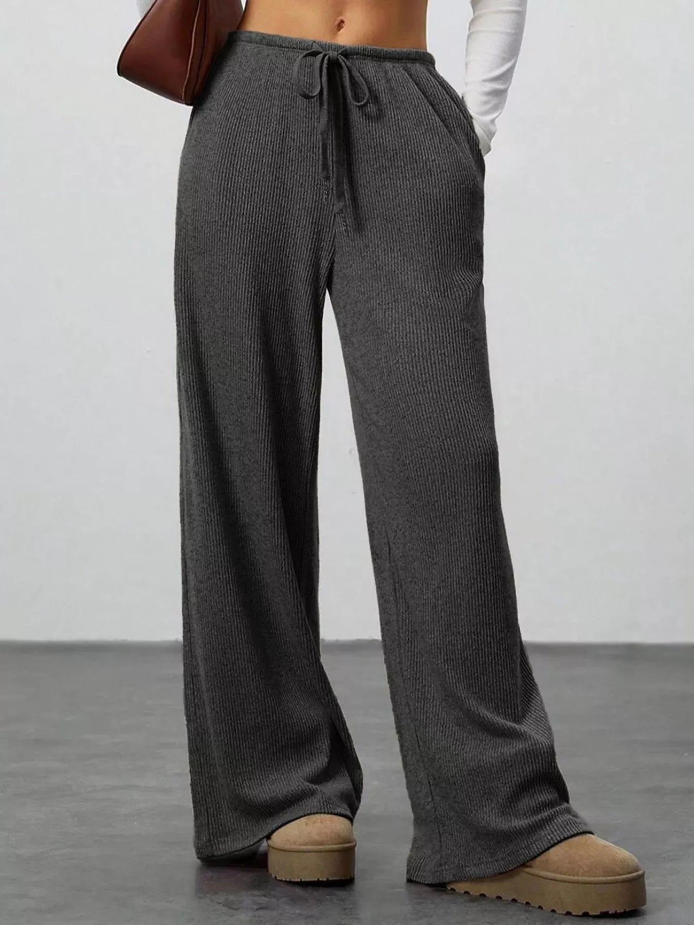 Relaxed Fit Wide Leg Pants - MAD RUFFI
