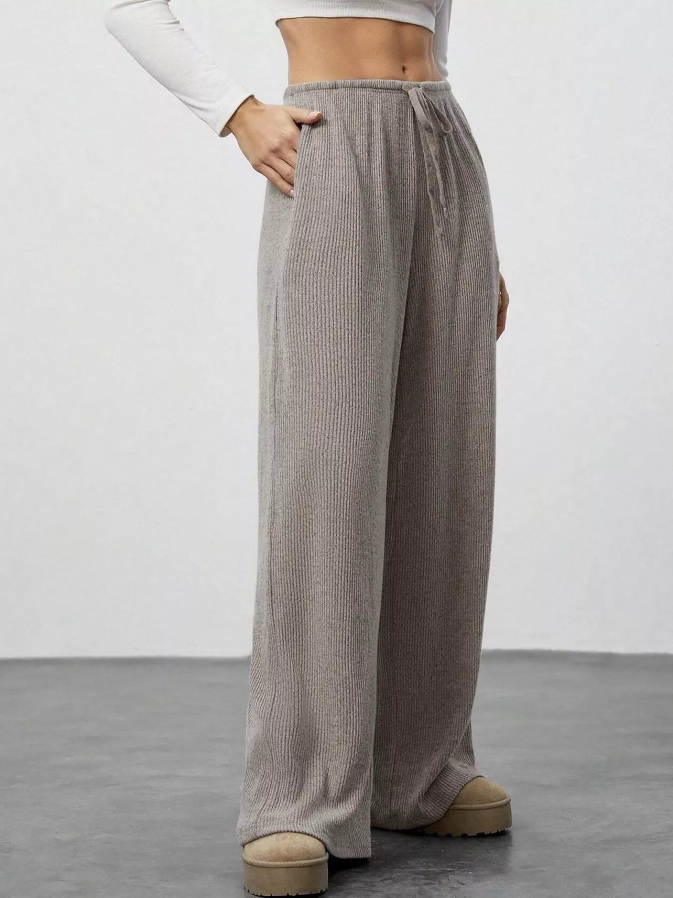 Relaxed Fit Wide Leg Pants - MAD RUFFI
