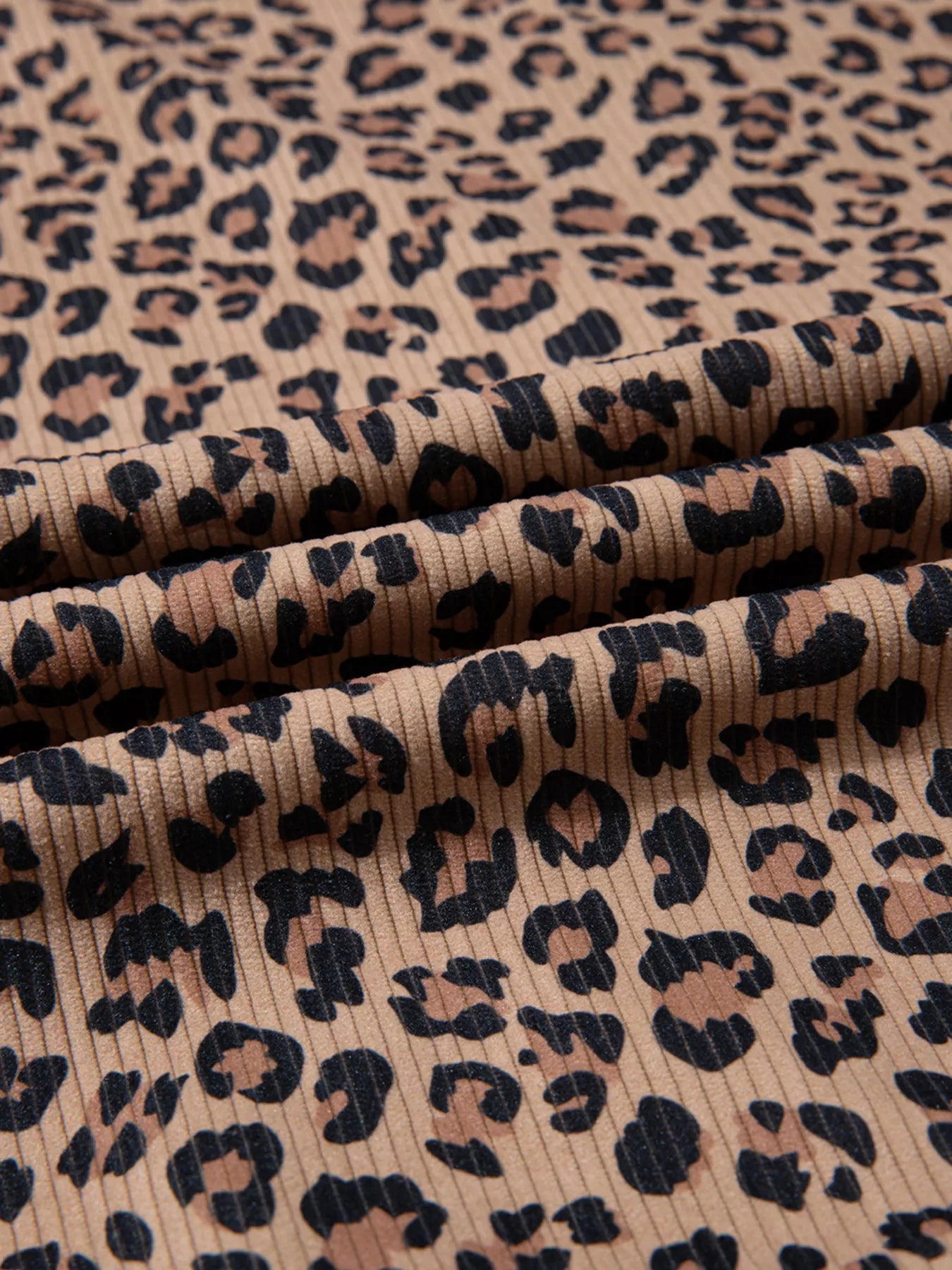 Ribbed Leopard Print Contrast Collar Zip Hoodie - MAD RUFFI