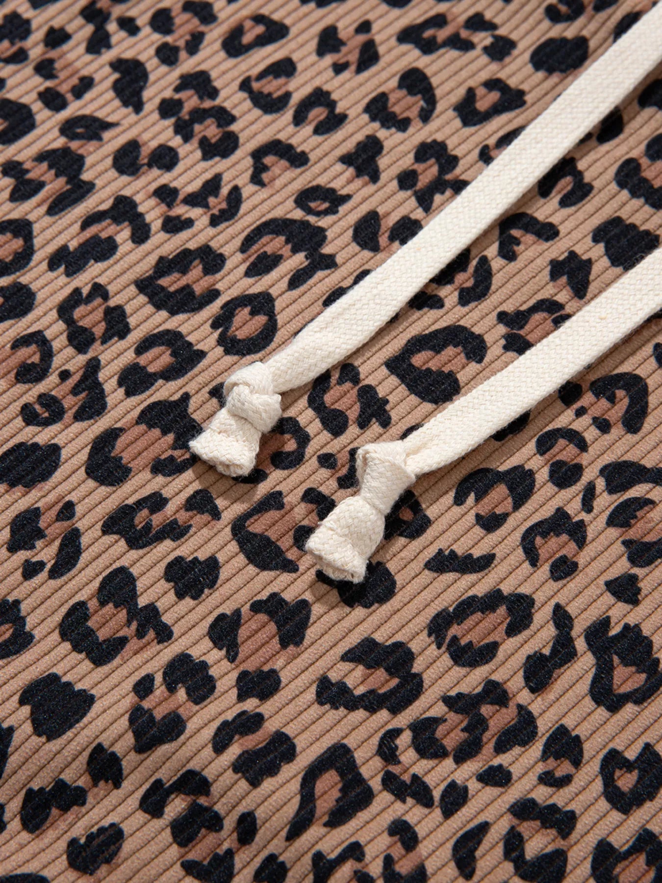 Ribbed Leopard Print Contrast Collar Zip Hoodie - MAD RUFFI