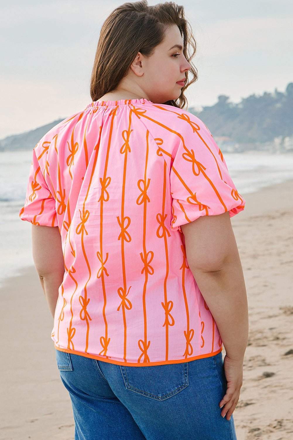 Rose Bowknot Print Shirred V Neck Puff Sleeve Plus Size Blouse - MAD RUFFI