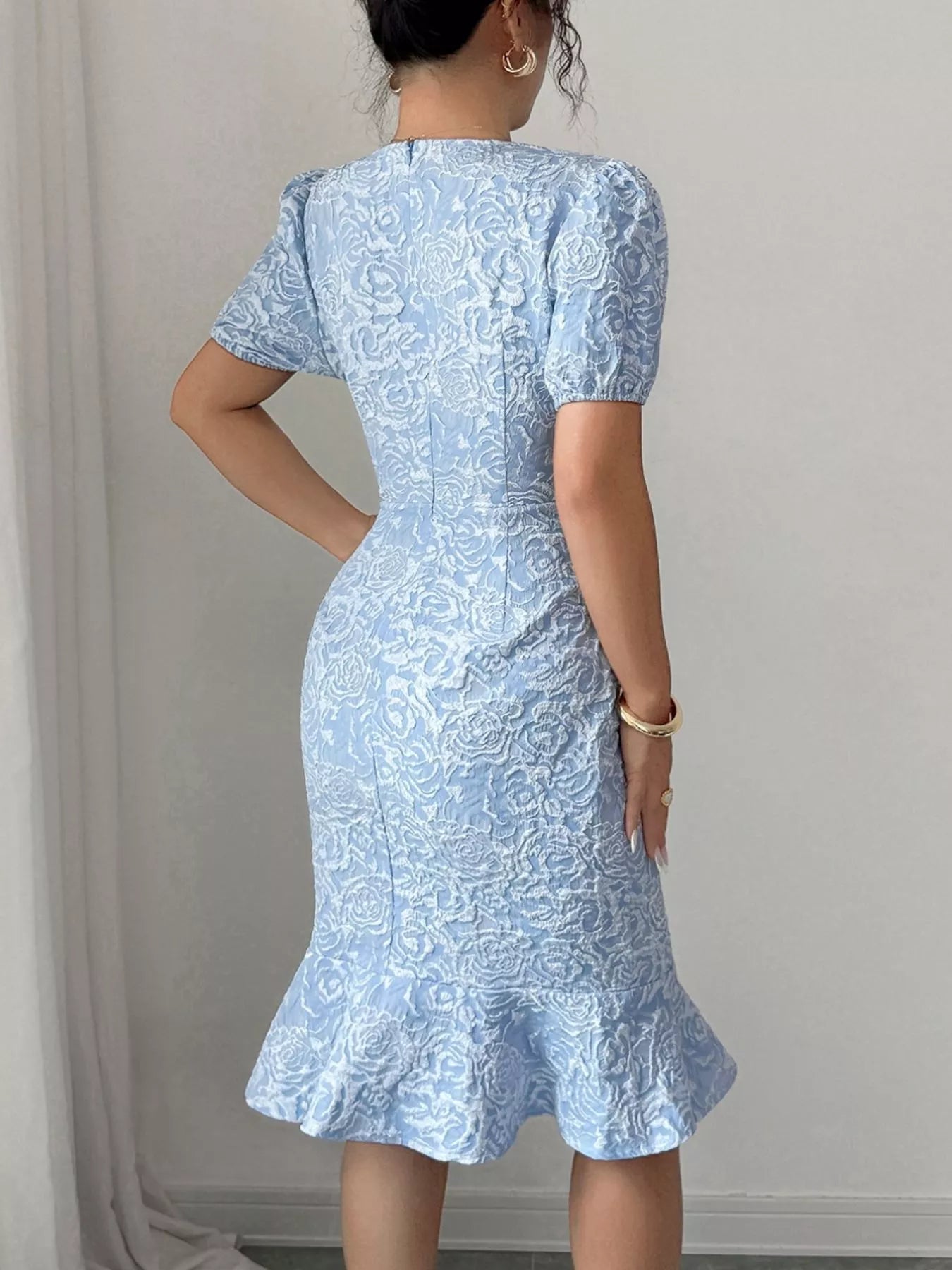 Rose Jacquard Bodycon Dress with Puff Sleeves - MAD RUFFI