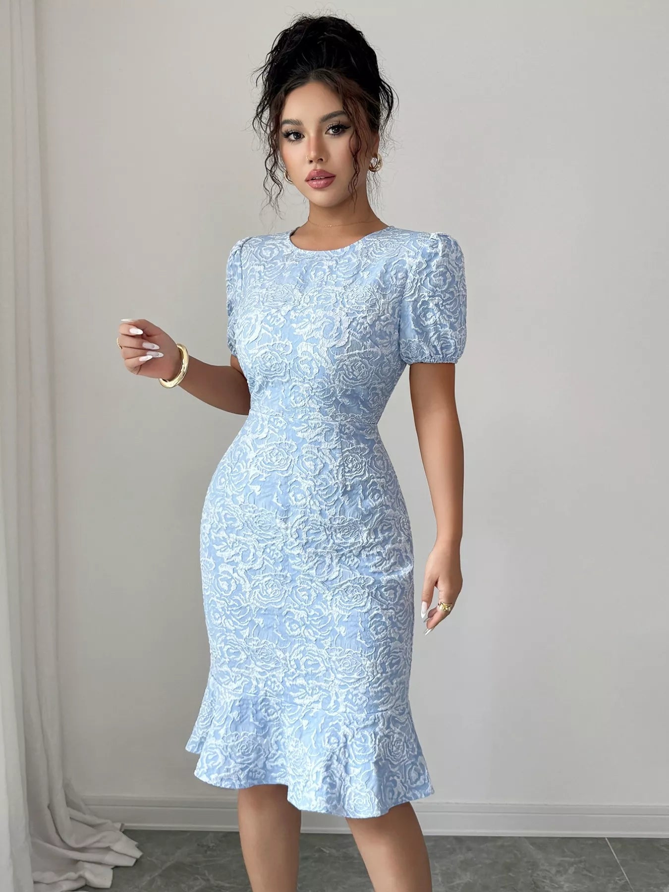 Rose Jacquard Bodycon Dress with Puff Sleeves - MAD RUFFI