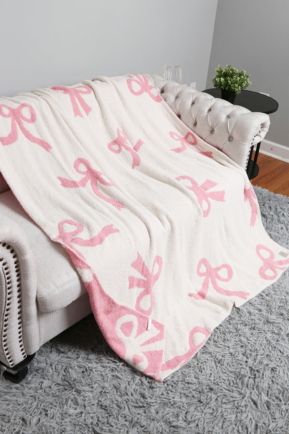 Rose Red 127*152cm Bow Printed Cozy Soft Throw Blanket - MAD RUFFI