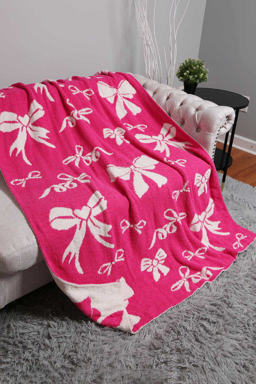 Rose Red 127*152cm Bow Printed Cozy Soft Throw Blanket - MAD RUFFI