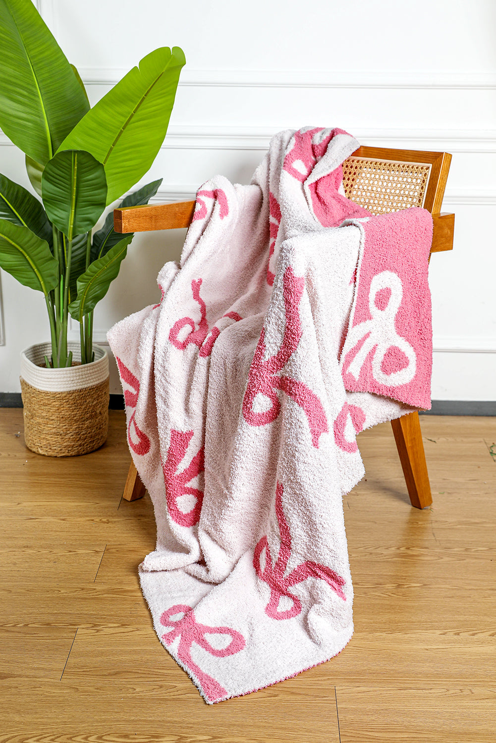 Rose Red 127*152cm Bow Printed Cozy Soft Throw Blanket - MAD RUFFI