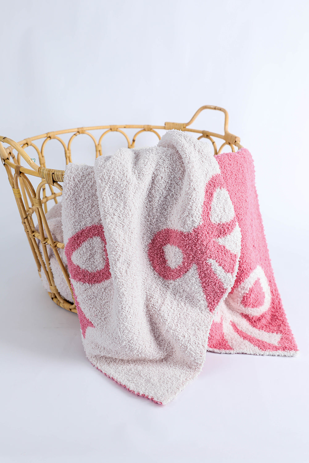 Rose Red 127*152cm Bow Printed Cozy Soft Throw Blanket - MAD RUFFI