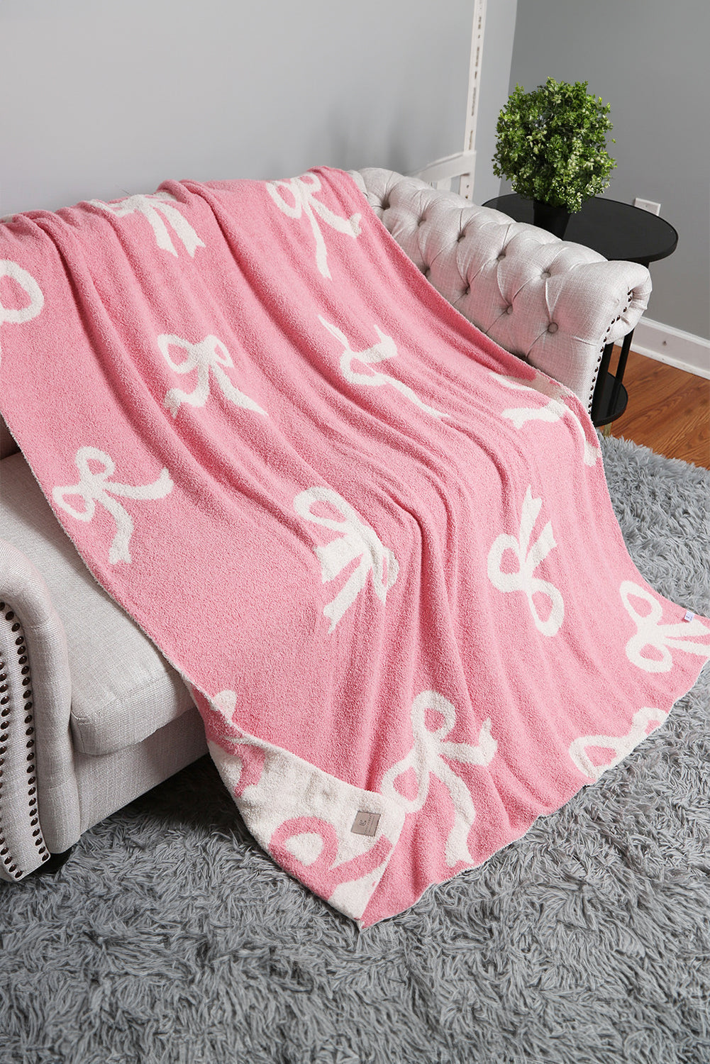 Rose Red 127*152cm Bow Printed Cozy Soft Throw Blanket - MAD RUFFI