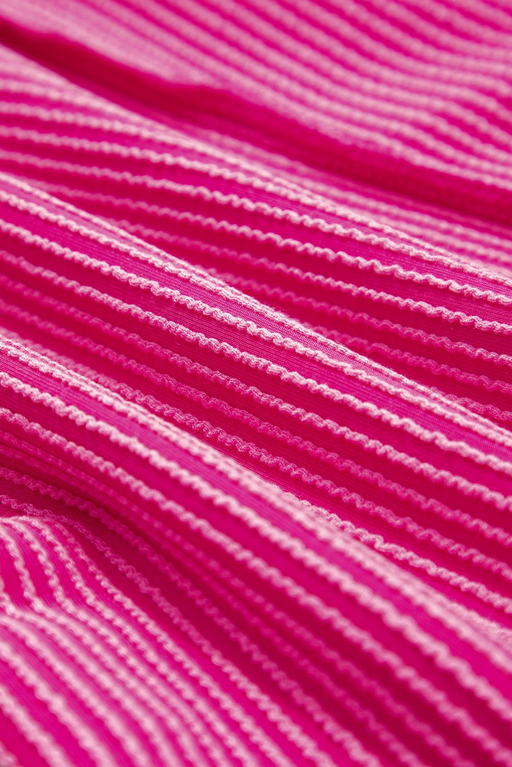 rose red textured colorblock round neck t shirt - MAD RUFFI