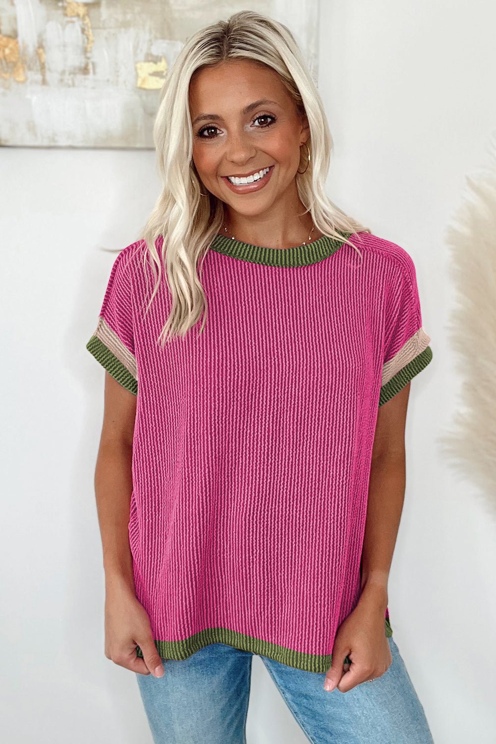 rose red textured colorblock round neck t shirt - MAD RUFFI