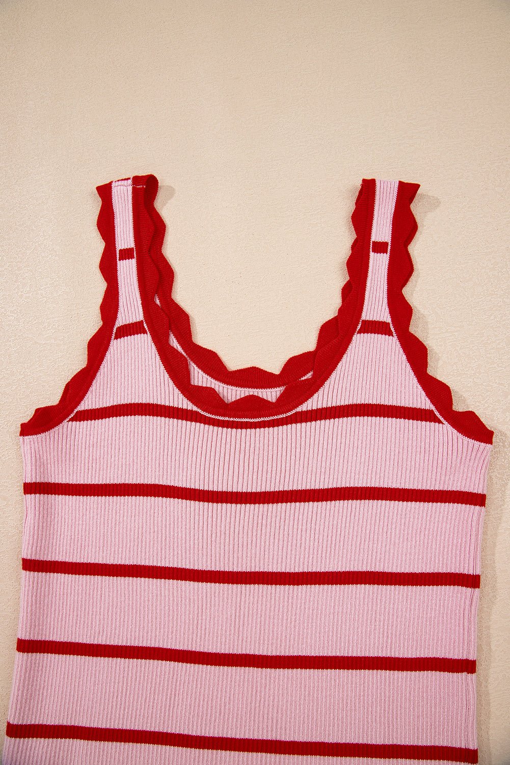 rose stripe scalloped edge ribbed tank top - MAD RUFFI