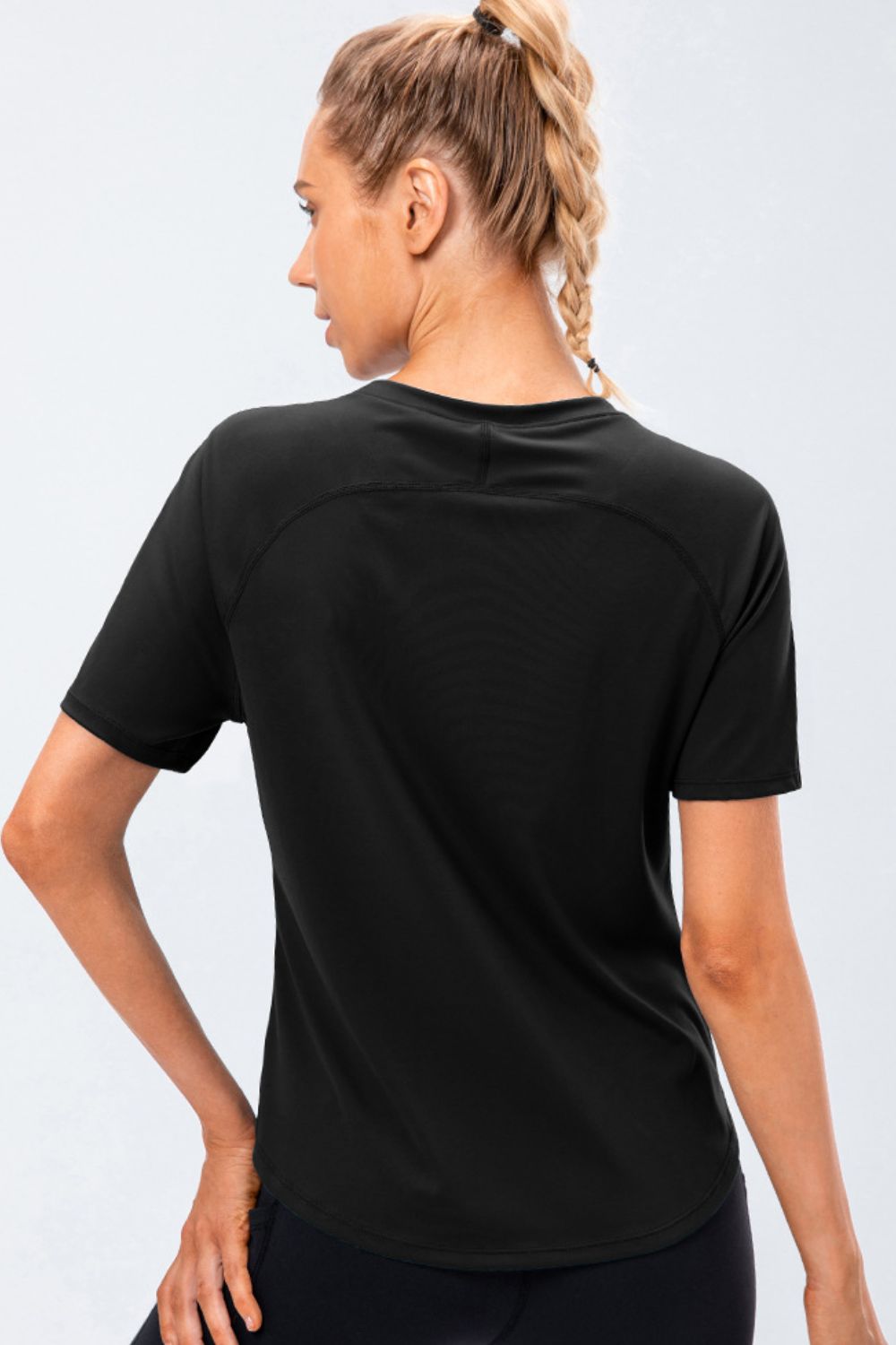 Round Neck Raglan Sleeve Active Tee - MAD RUFFI