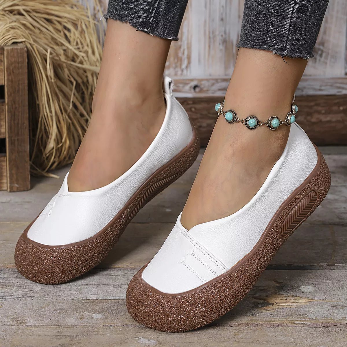 Round Toe Flats Slip - Ons - MAD RUFFI