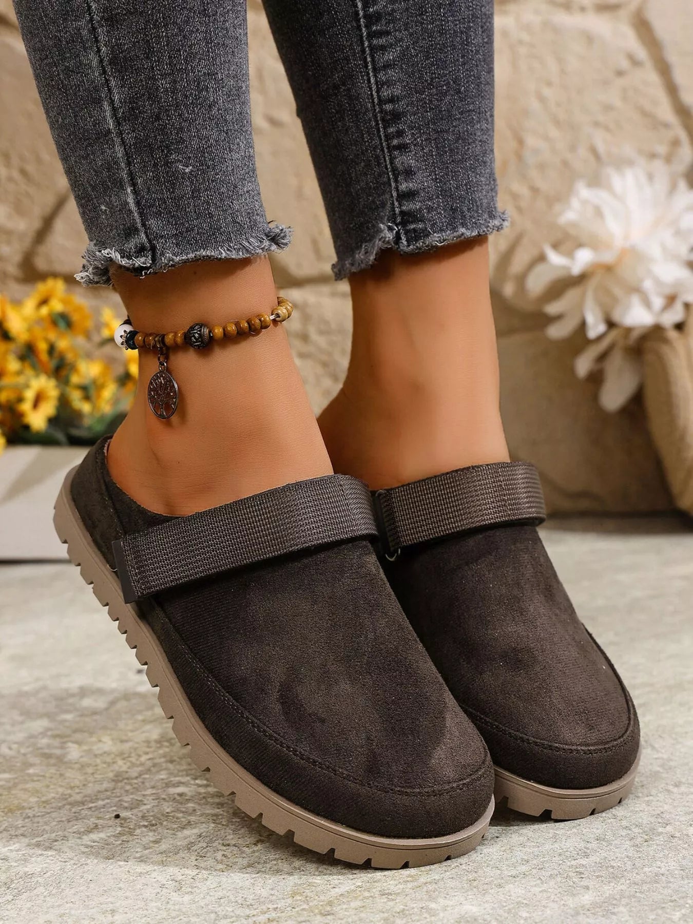 Round Toe Flats Slip - Ons - MAD RUFFI