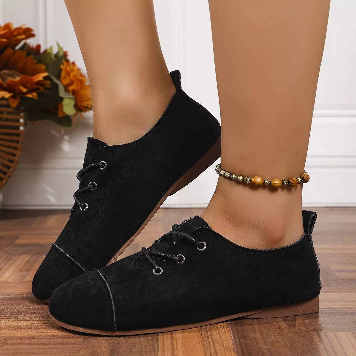 Round Toe Lace Up Sneaker - MAD RUFFI