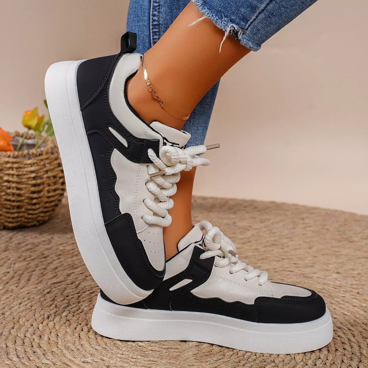 Round Toe Platform Sneakers - MAD RUFFI