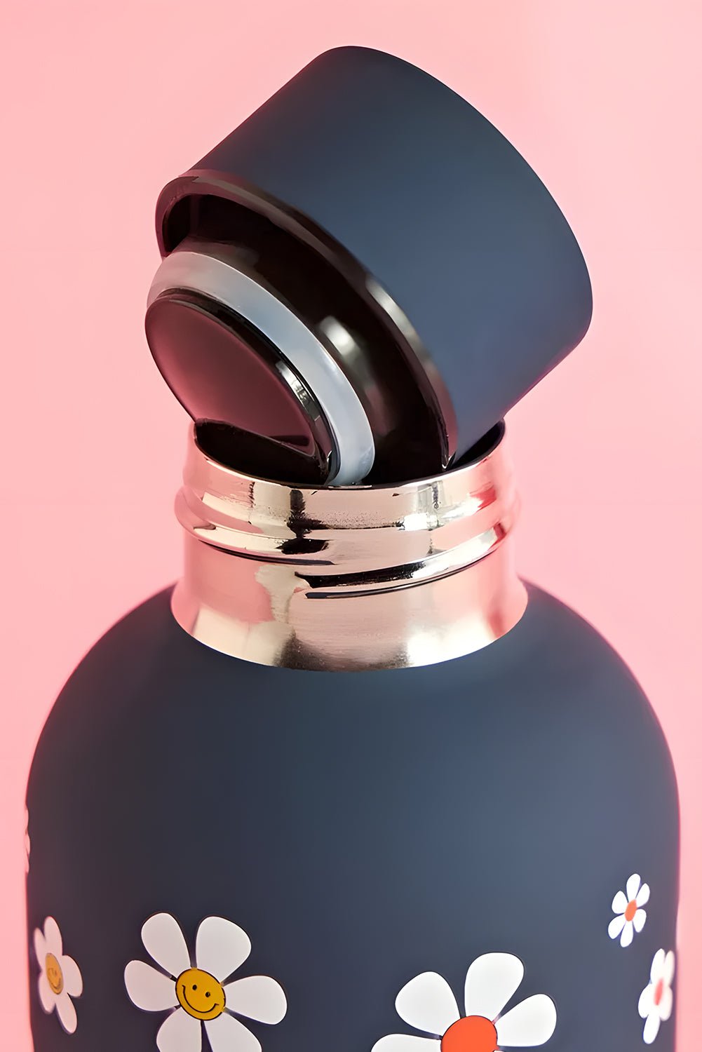 Sachet Pink Cute Graphic Stainless Steel Water Bottle - MAD RUFFI