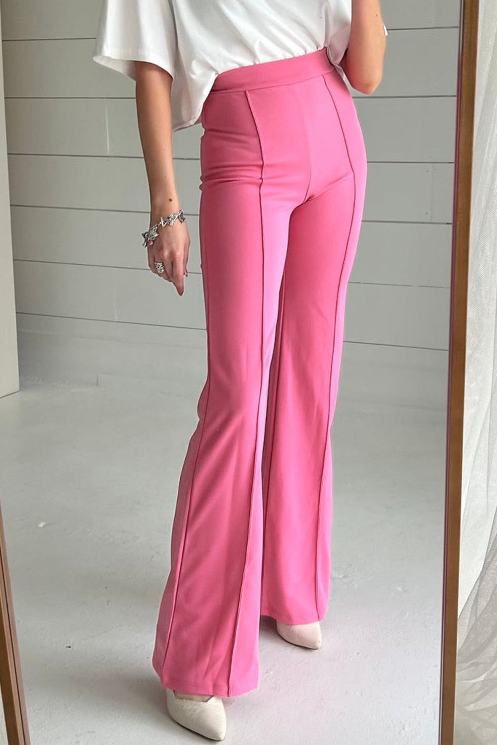 Sachet Pink High Waist Central Seam Flared Pants - MAD RUFFI