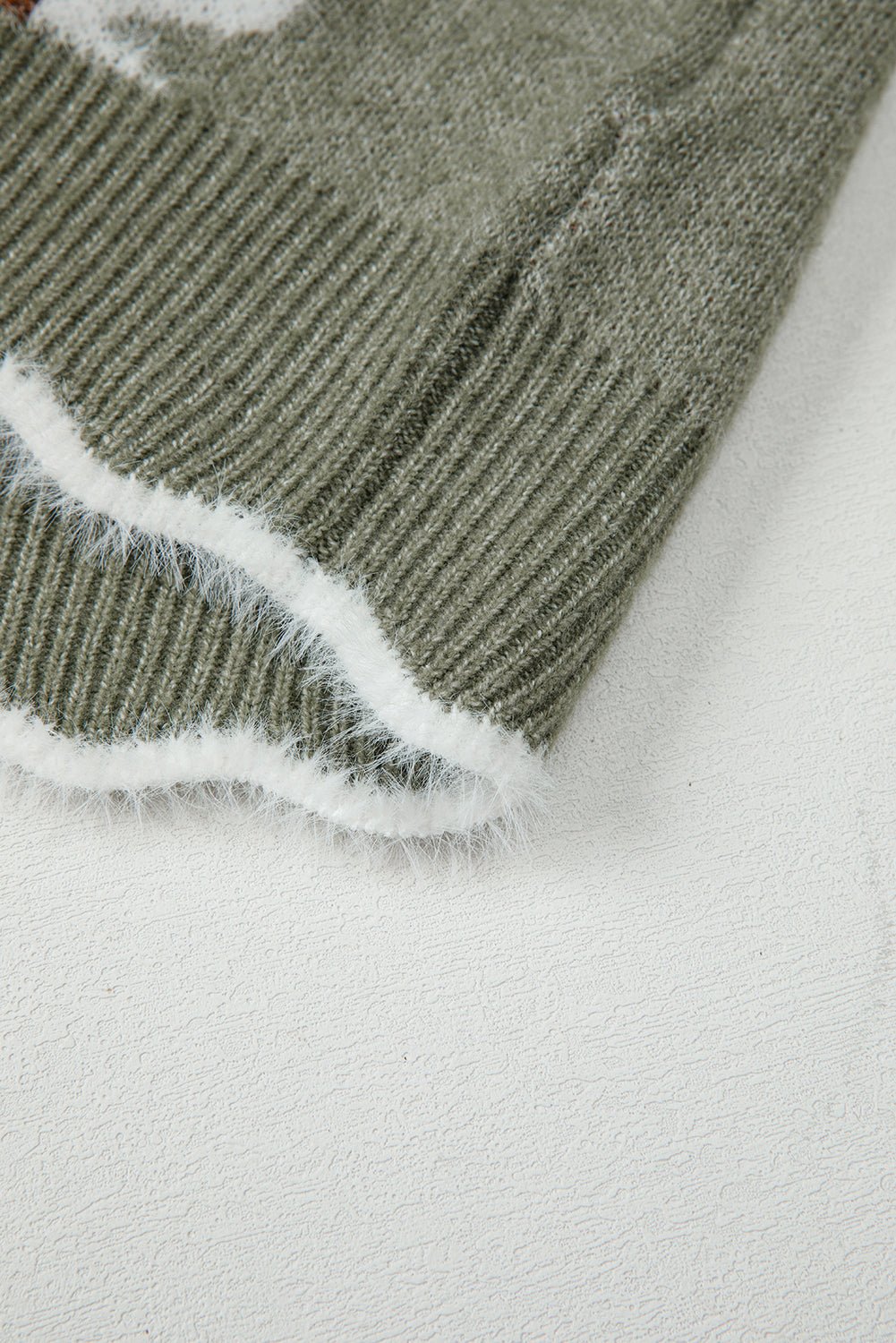 Seagrass Jacquard Floral Scallop V - neck Sweater - MAD RUFFI