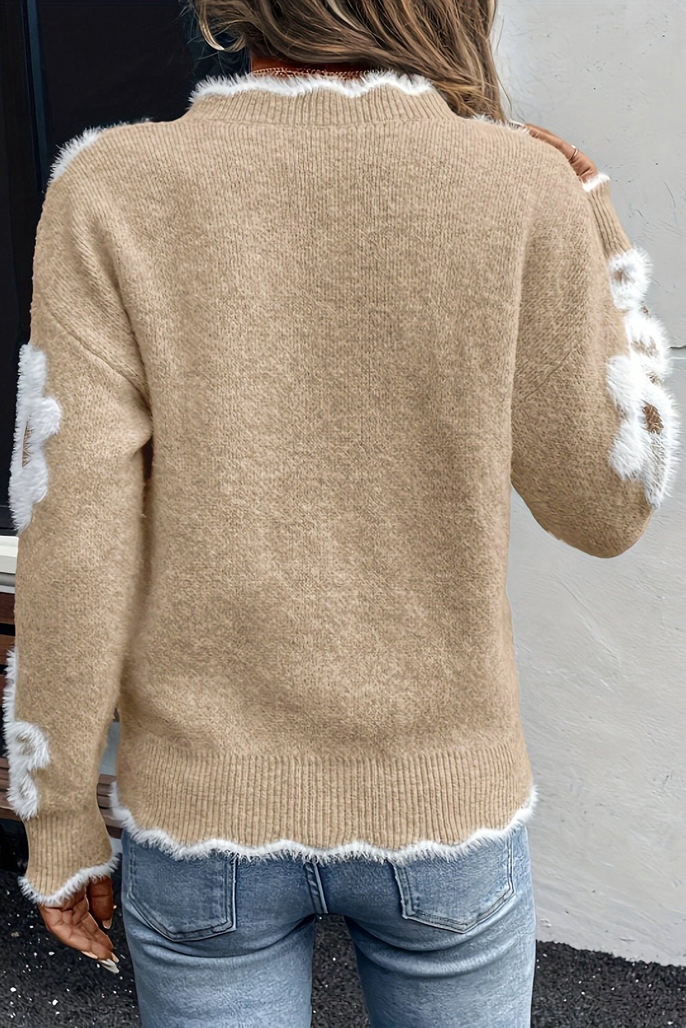 Seagrass Jacquard Floral Scallop V - neck Sweater - MAD RUFFI