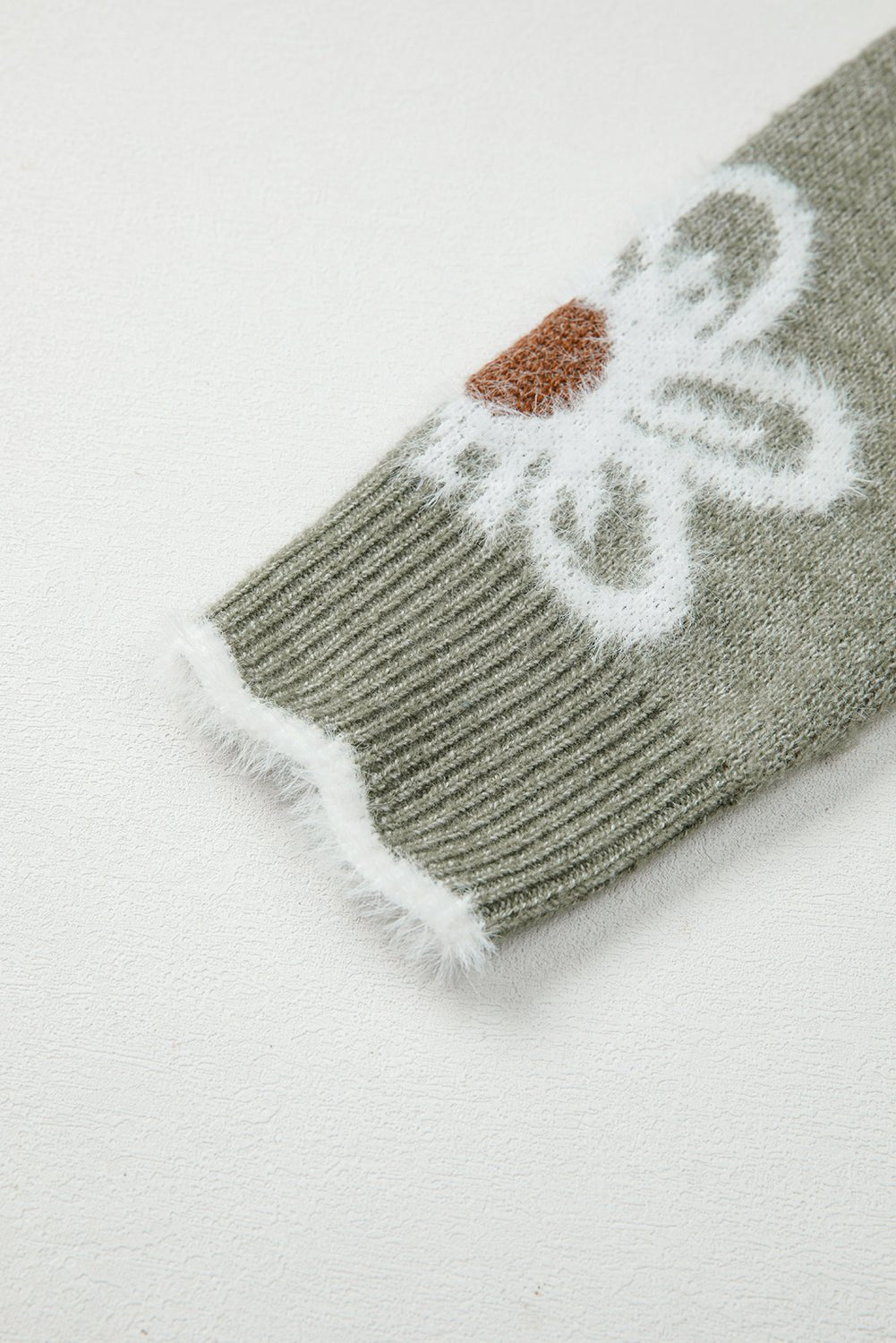 Seagrass Jacquard Floral Scallop V - neck Sweater - MAD RUFFI